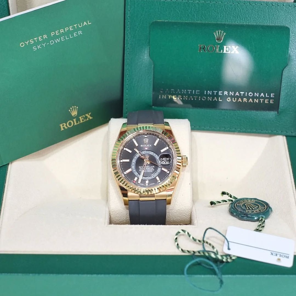 ROLEX SKY DWELLER OYSTERFLEX⚡️*