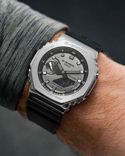 [241] G-Shock GM2100 For Unisex 7AA Premium Collection Model - GM-2100-BB-1A 