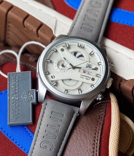 [1630] Tag Heuer CR7 For men 7A Original Model PRODUCT WILL BE DELIVERED SAME AS IN PIC . NO CHANGE SEEN