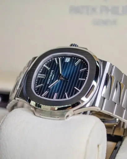 [459] Patek Philippe 
Nautilus 5711 Blue 
For Men